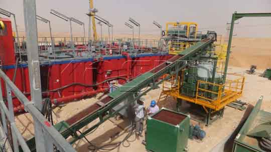 巖屑甩干機(jī)系統(tǒng)現(xiàn)場布置實景圖