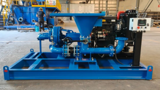 <b>科迅機(jī)械車載式柴油驅(qū)動(dòng)混漿裝置出口新西蘭，助力非開挖鉆井技術(shù)全球拓展！</b>